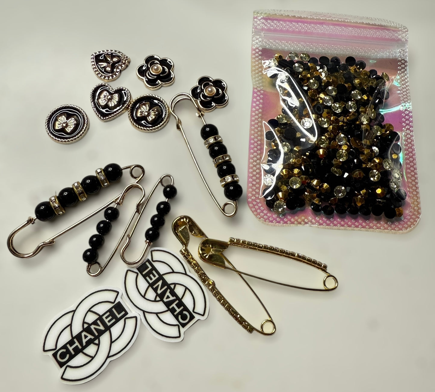 15 Piece Junk Sock Decoration