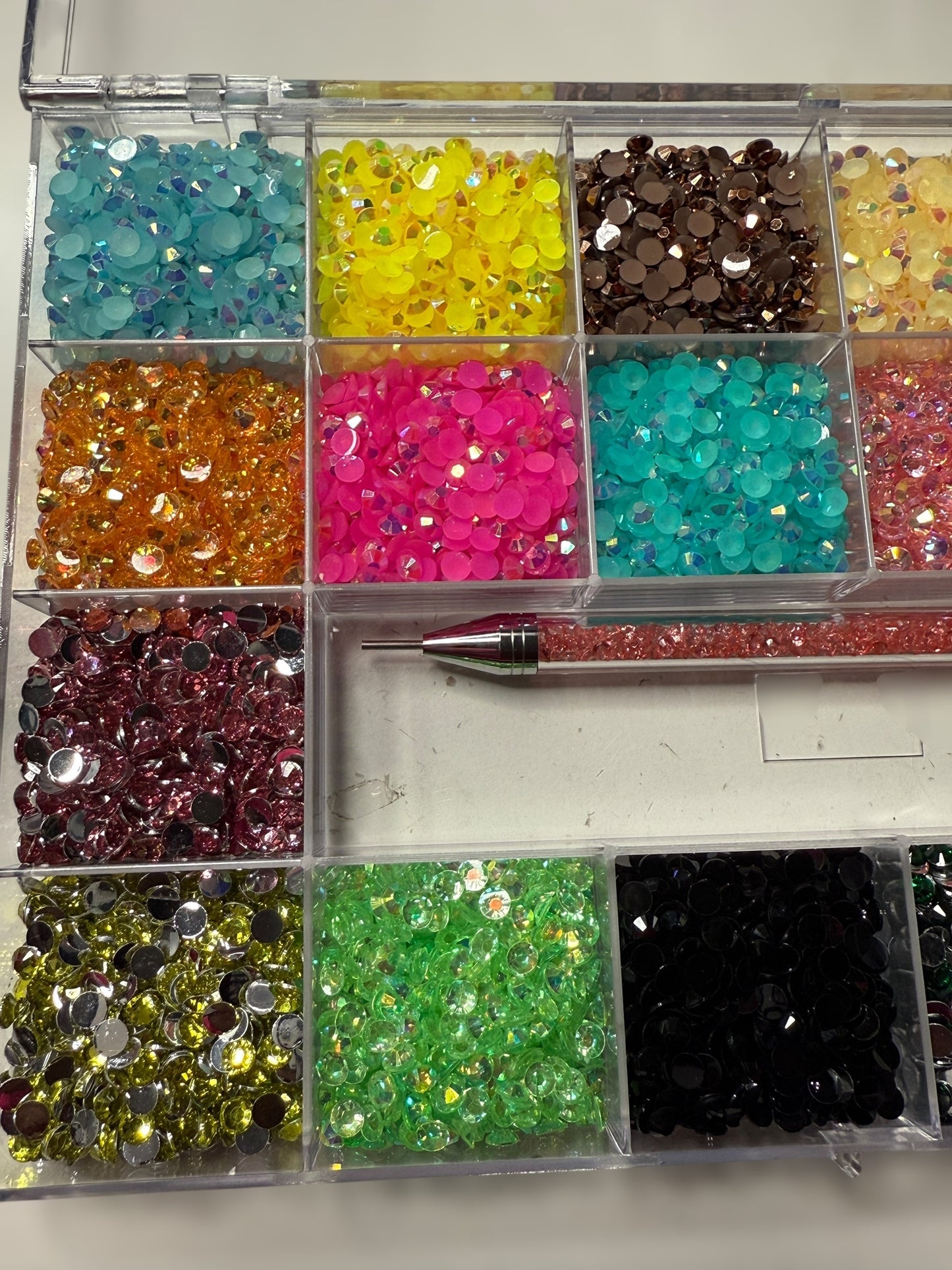 Bling Box with Wax Pencil (4mm and 5mm Rhinestones
