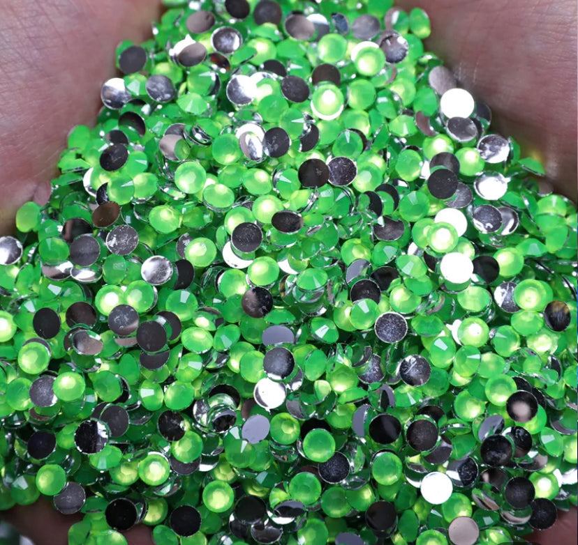Neon Green Resin Rhinestones (Glow under UV Light)
