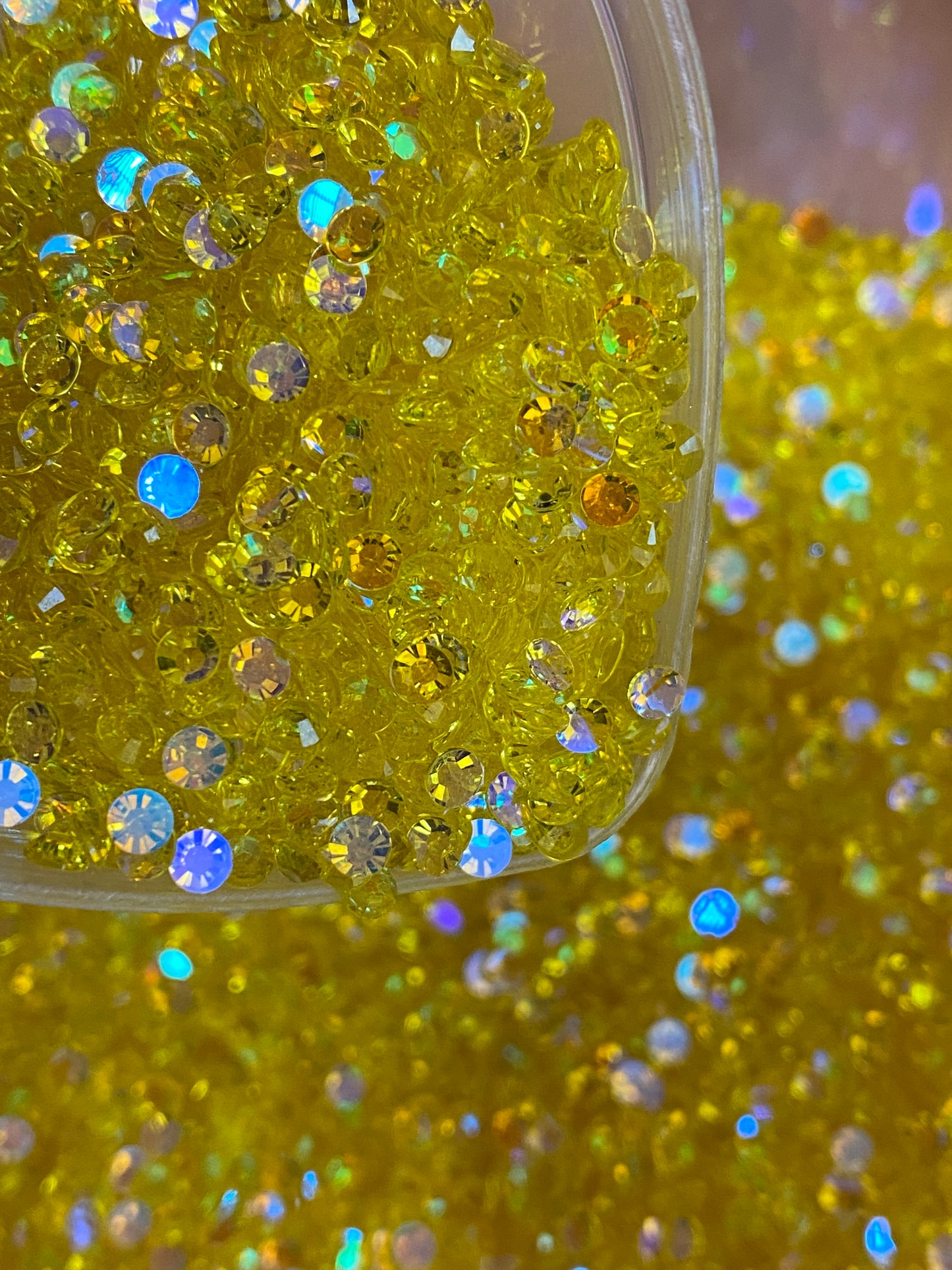 Aurora Yellow (3mm/ss12) 1000 pieces