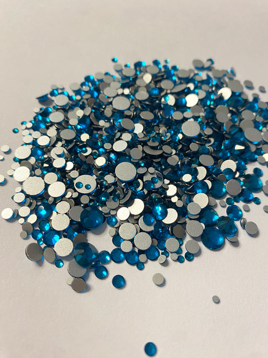 Blue zircon Glass Rhinestones (1,300 Pieces) 🌺Sept 🌺 New Arrival