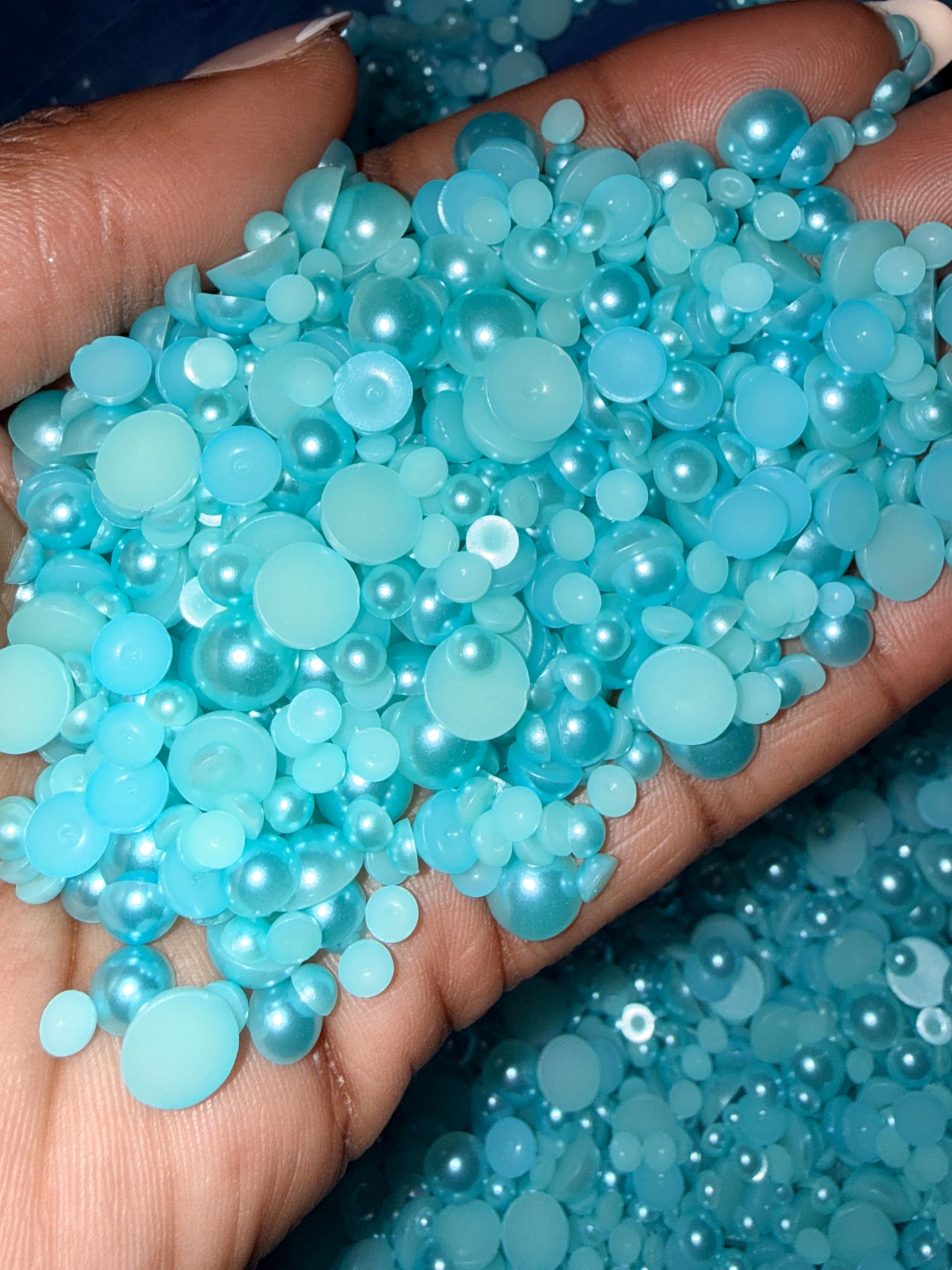 Blue non- Ab Pearl (Mix Size) 1,500