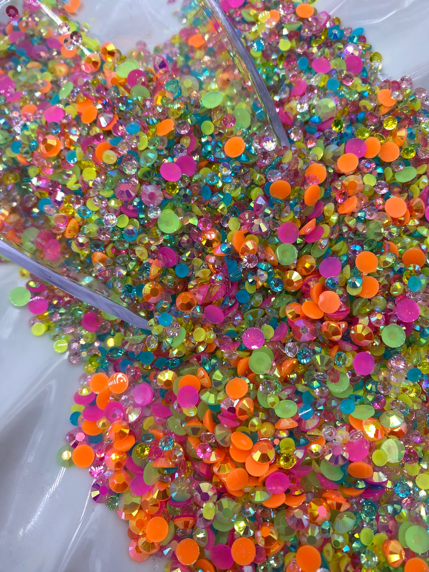 Pebbles Jelly Rhinestone Mix