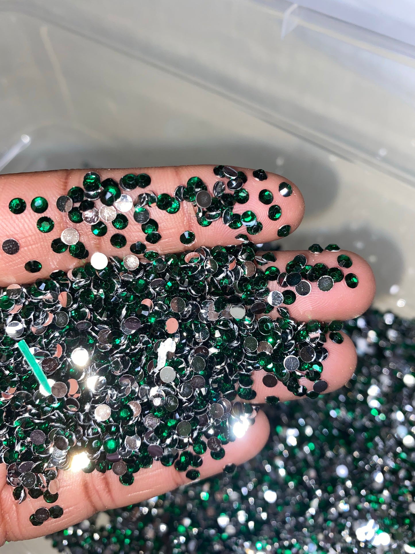 Emerald Green Resins Rhinestones