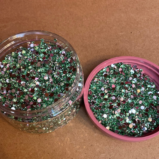 Light Green 3mm Resins Rhinestones